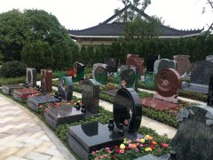 艺术墓碑：展现生命的故事，，，，，，转达永恒的情绪